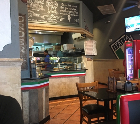 Gianni's NY Pizza - St Petersburg, FL