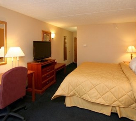 Quality Inn near Martinsville Speedway - Martinsville, VA