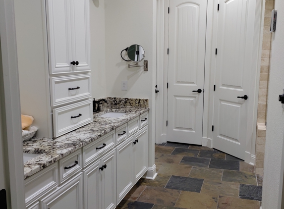 Home Maintenance Solutions - Daphne, AL. Painting cabinets Fairhope, Alabama