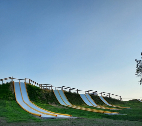 Sissons Pumpkin Patch - Girard, PA. Slides - 25' to 100'