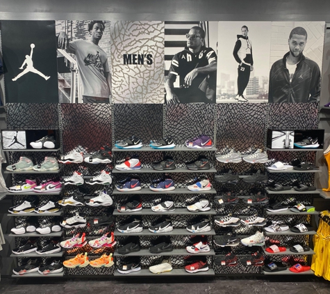 Hibbett Sports - Port Arthur, TX