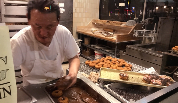 King Pin Donuts - Berkeley, CA