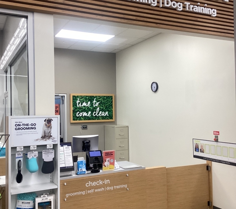 Petco Dog Training - Quincy, IL