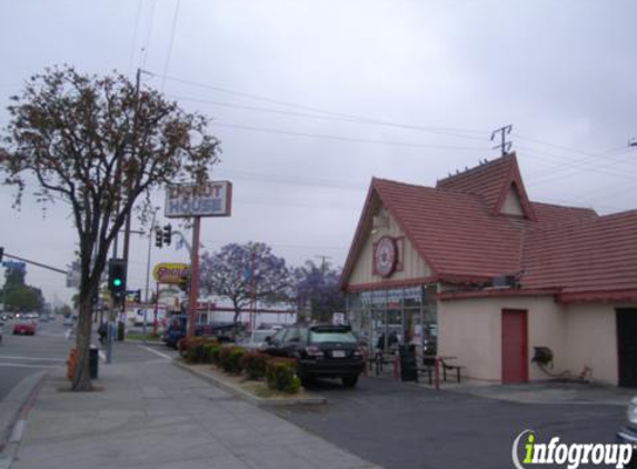 Tony's Donut House - Huntington Park, CA