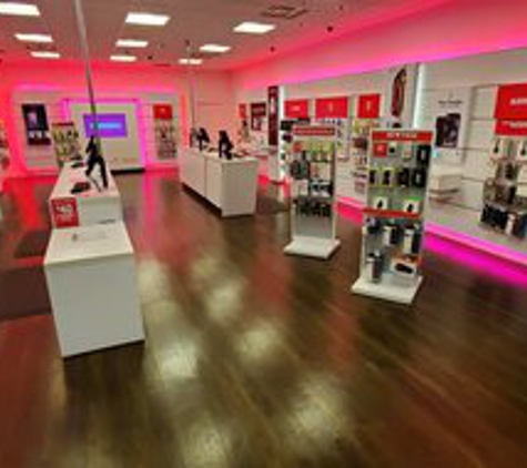 T-Mobile - Rochester, MN