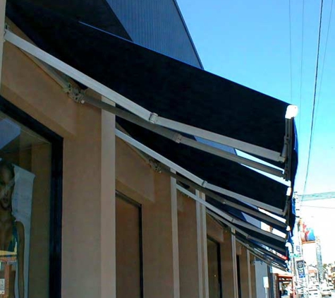 B & K Blinds & Awnings - Yamba, NSW
