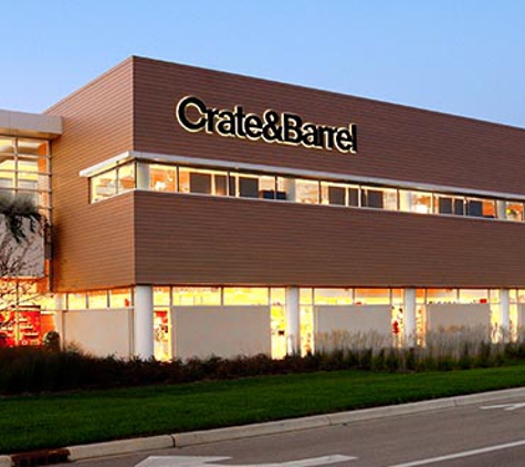 Crate & Barrel - Geneva, IL