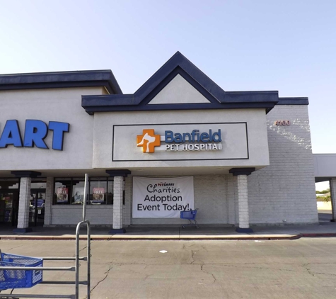 Banfield Pet Hospital - Bakersfield, CA