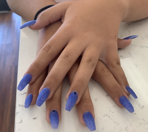 Adiva Nails - Peoria, AZ