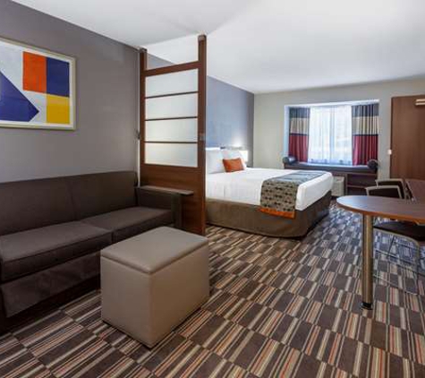 Microtel Inn & Suites by Wyndham Sunbury/Columbus I-71N - Sunbury, OH