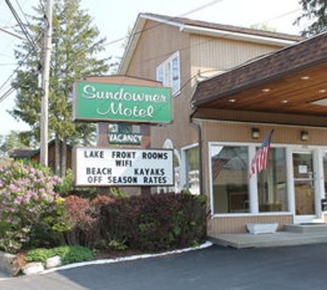 Sundowner Motel - Lake George, NY