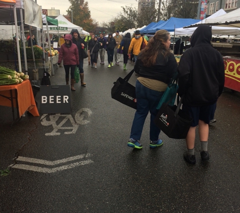 University District Farmers Market - Seattle, WA