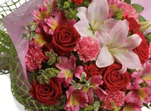 Wynnum Plaza Florist - Wynnum West, QLD