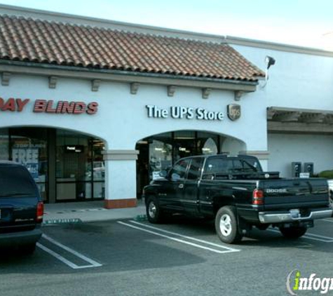 The UPS Store - Costa Mesa, CA