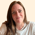 Laura Haynes, Counselor