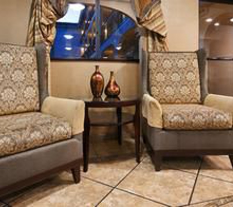 Best Western Los Alamitos Inn & Suites - Los Alamitos, CA