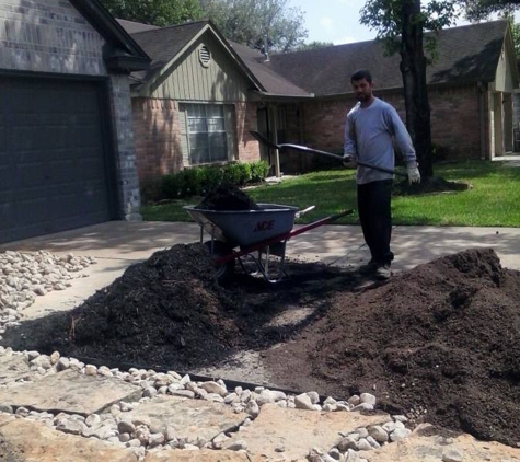 Lawn & Landscape Services - Tomball, TX