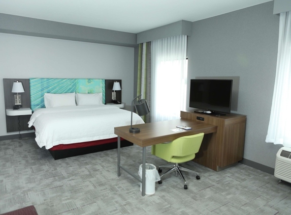 Hampton Inn & Suites Burlington - Burlington, IA