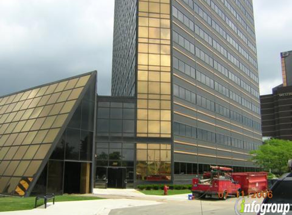 Axiom Real Estate Management, Inc. - Southfield, MI