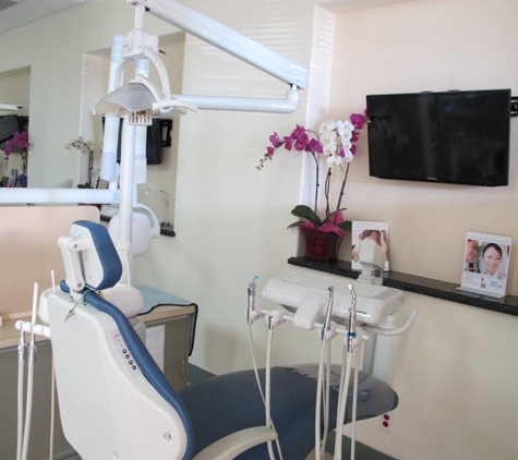 Dr. Emmy Le DDS - Garden Grove, CA