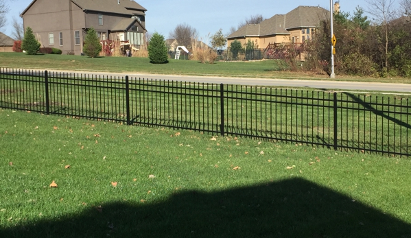 Elite Fence & Deck Inc - Lees Summit, MO