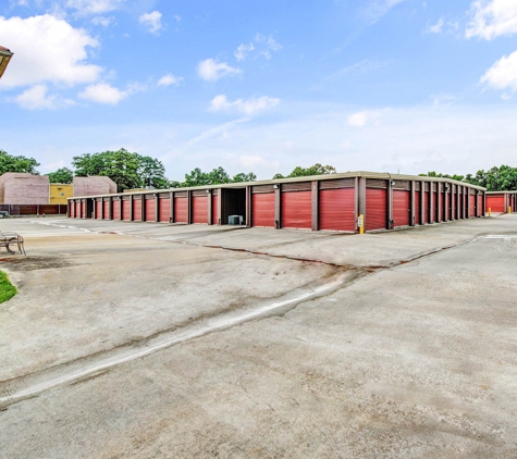 American Mini Storage - Houston, TX