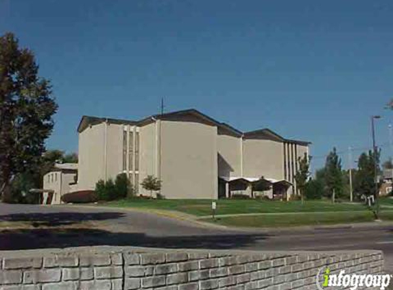 Pacific Hills Lutheran Church - Omaha, NE