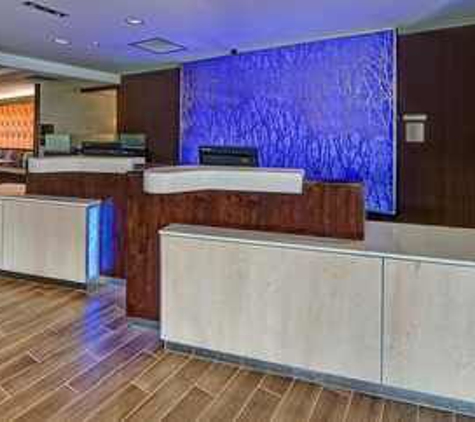 Fairfield Inn & Suites - Jackson, TN