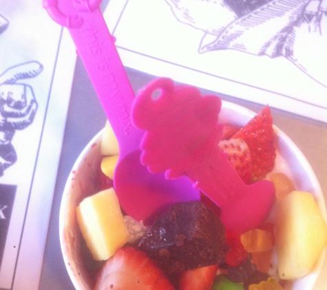 Menchie's Frozen Yogurt - South Pasadena, CA