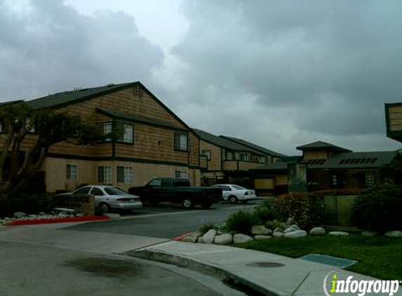 Stonegate Apartment Community - Fontana, CA