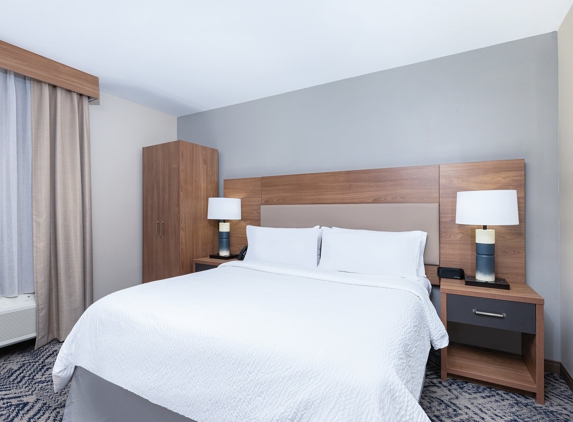 Candlewood Suites Erlanger - South Cincinnati, an IHG Hotel - Erlanger, KY