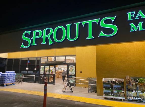 Sprout's Farmers Market - Los Angeles, CA