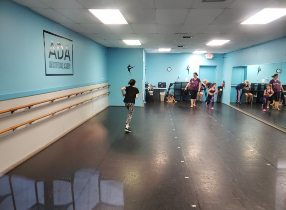 Stella's Dancers Studio - Cooper City, FL