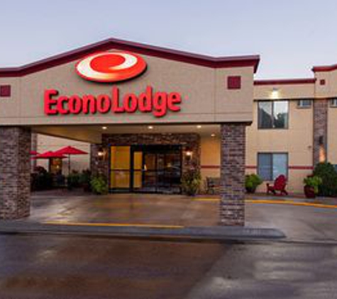 Econo Lodge - Rochester, MN