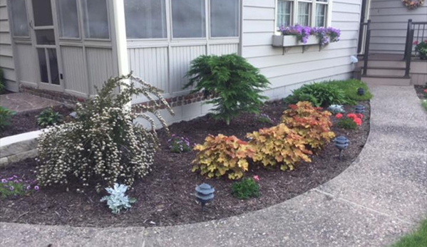 C.R. Landscaping, Inc. - Muscatine, IA