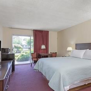 Days Inn by Wyndham Novato/San Francisco - Novato, CA