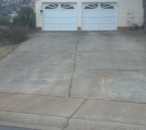 LG Pressure Washing - Greenville, SC