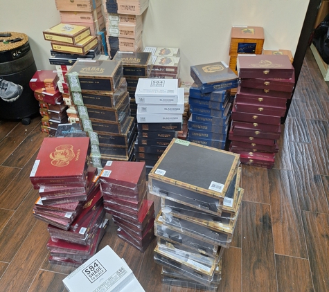 Miami Humidor Cigars & Pipe Tobacco - Miami, FL