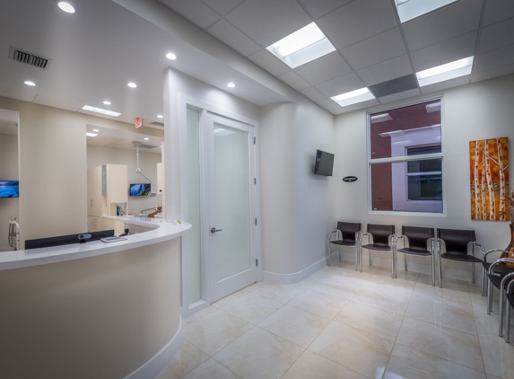 Healthy Smile Dental Care - Hialeah, FL