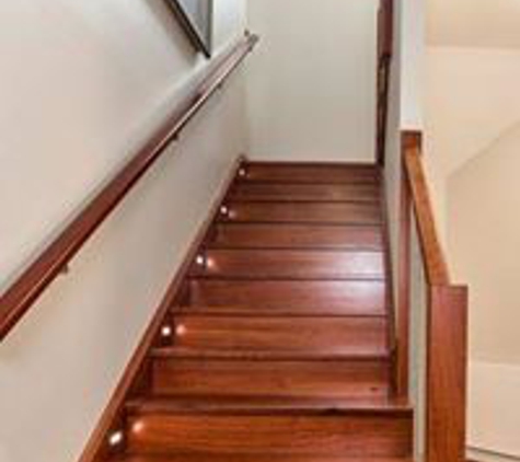 North East Stairs. Traditional