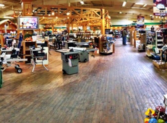 Woodsmith Store - Clive, IA