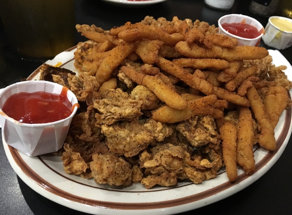 Broussards Cajun Cuisine - Cape Girardeau, MO