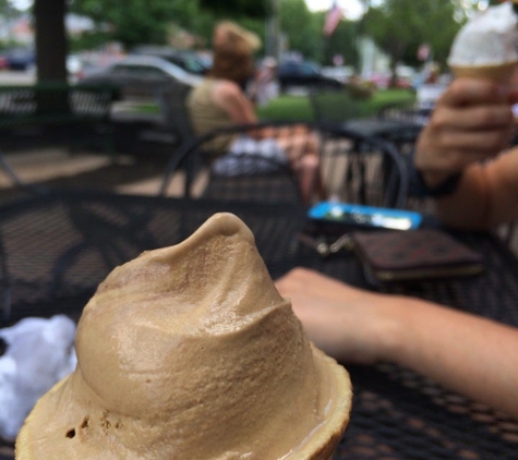 Main Street Creamery - Wethersfield, CT