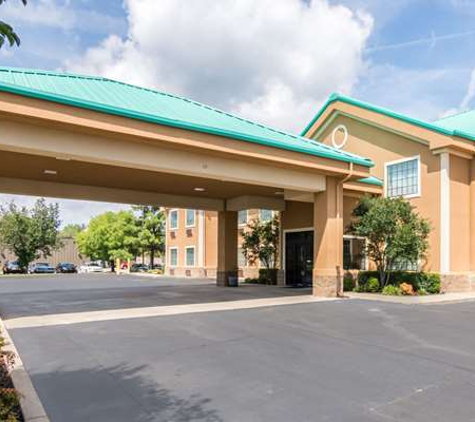 Quality Inn & Suites - Alma, AR