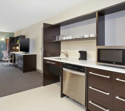 Home2 Suites by Hilton West Bloomfield Detroit - West Bloomfield, MI