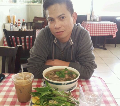 New Pho - Long Beach, CA