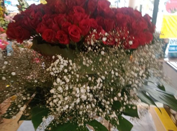 John's Original Drive - In Flowers - Brunswick East, VIC