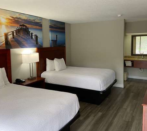 Days Inn by Wyndham Ozark - Ozark, AL