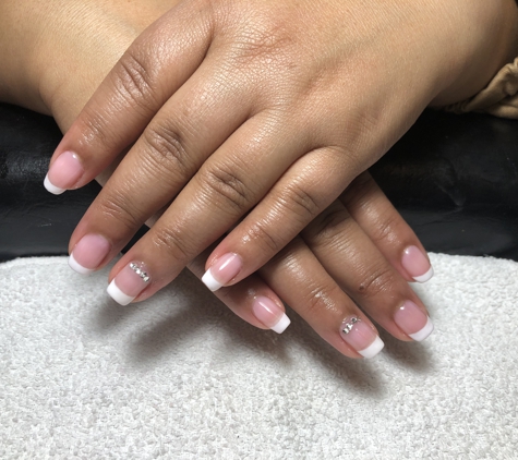 Luxor Nail Studio - Lynn, MA