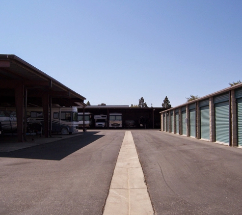 American Self Storage - Santa Maria, CA